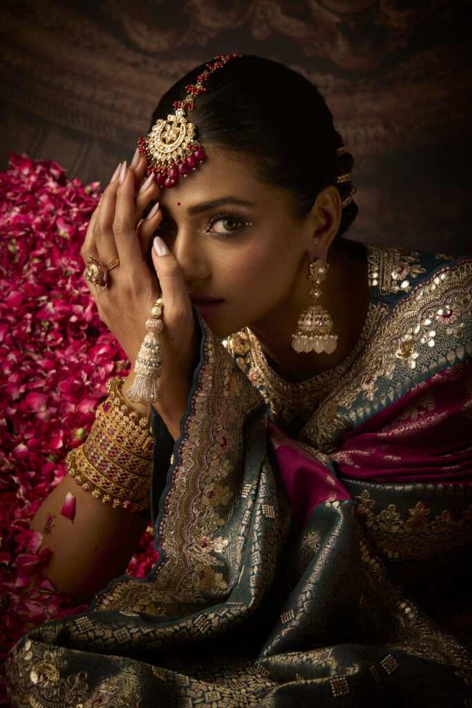 CHP 4253 - 10 SAREE7608 P